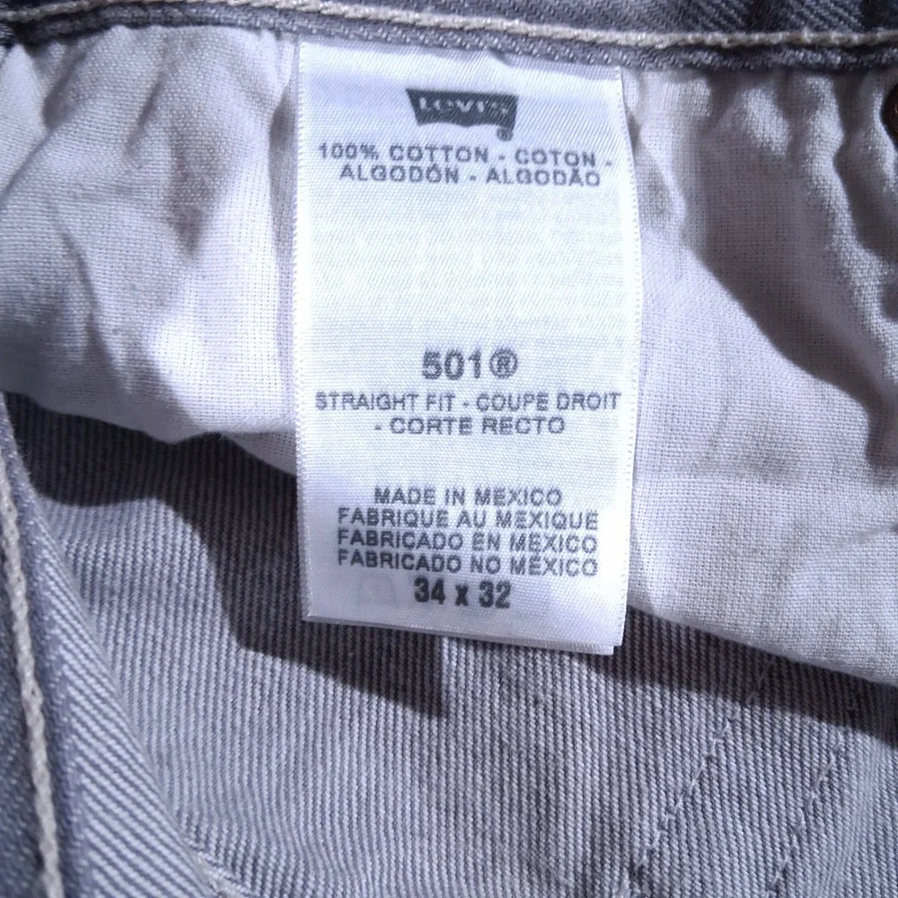 Levis 501 Org. Gray Acid Wash Str. Leg Button Fly Jeans Mens 34x32 (Fits 32x30)
